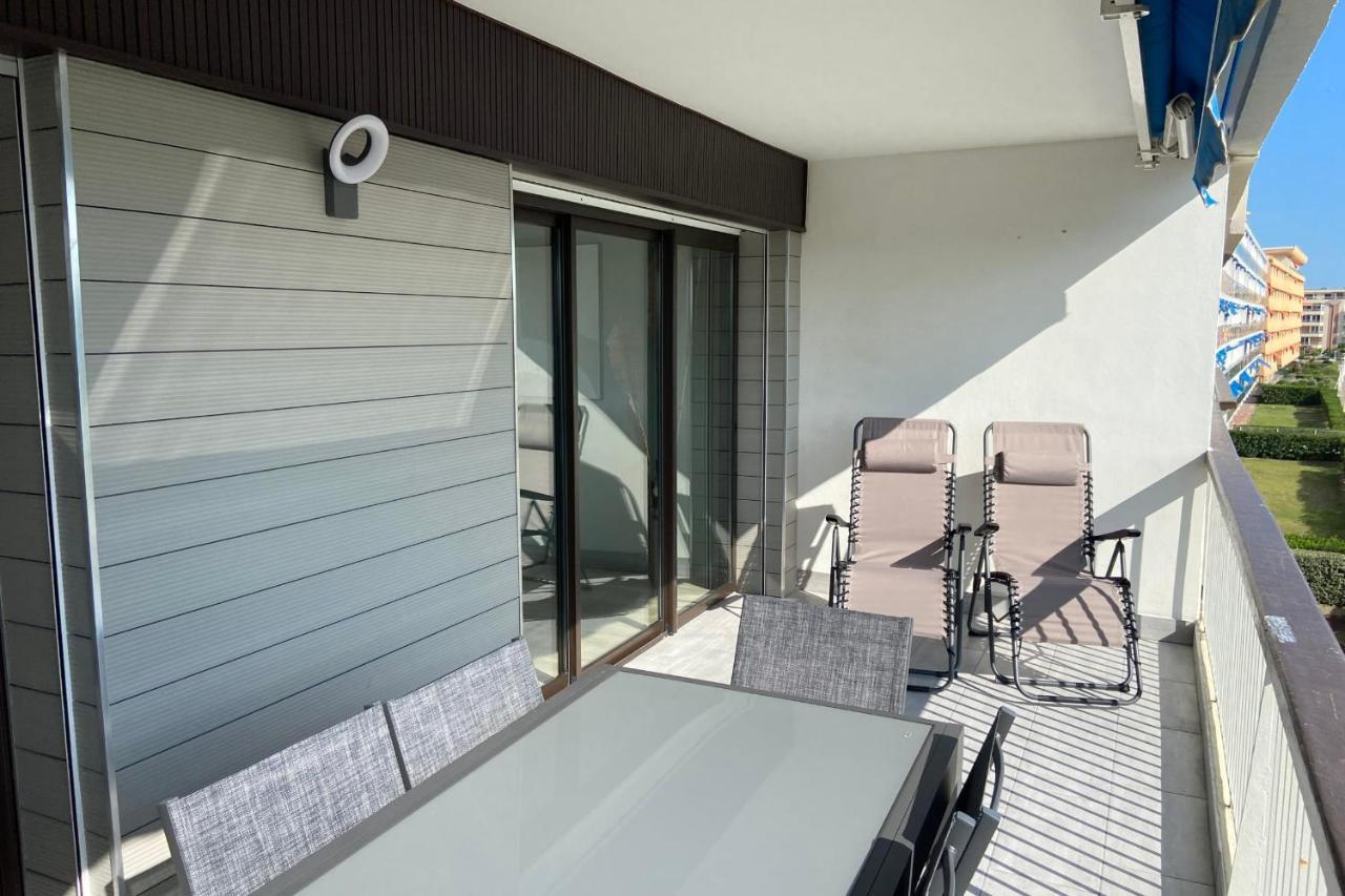 Le Mistral Appartement Standing Avec Vue Mer Exceptionnelle En 1Ere Ligne ル・グロー・デュ・ロワ エクステリア 写真