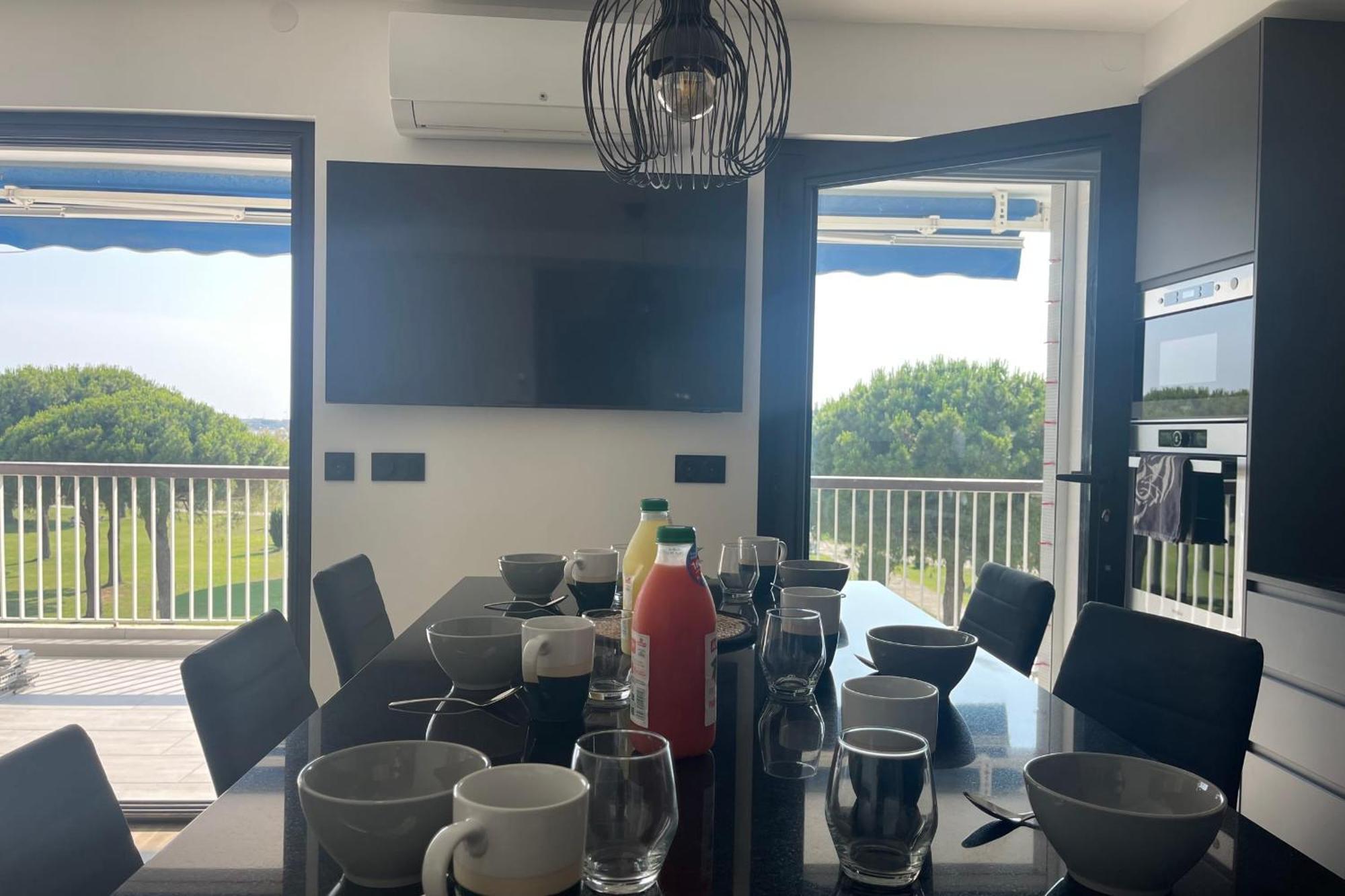 Le Mistral Appartement Standing Avec Vue Mer Exceptionnelle En 1Ere Ligne ル・グロー・デュ・ロワ エクステリア 写真