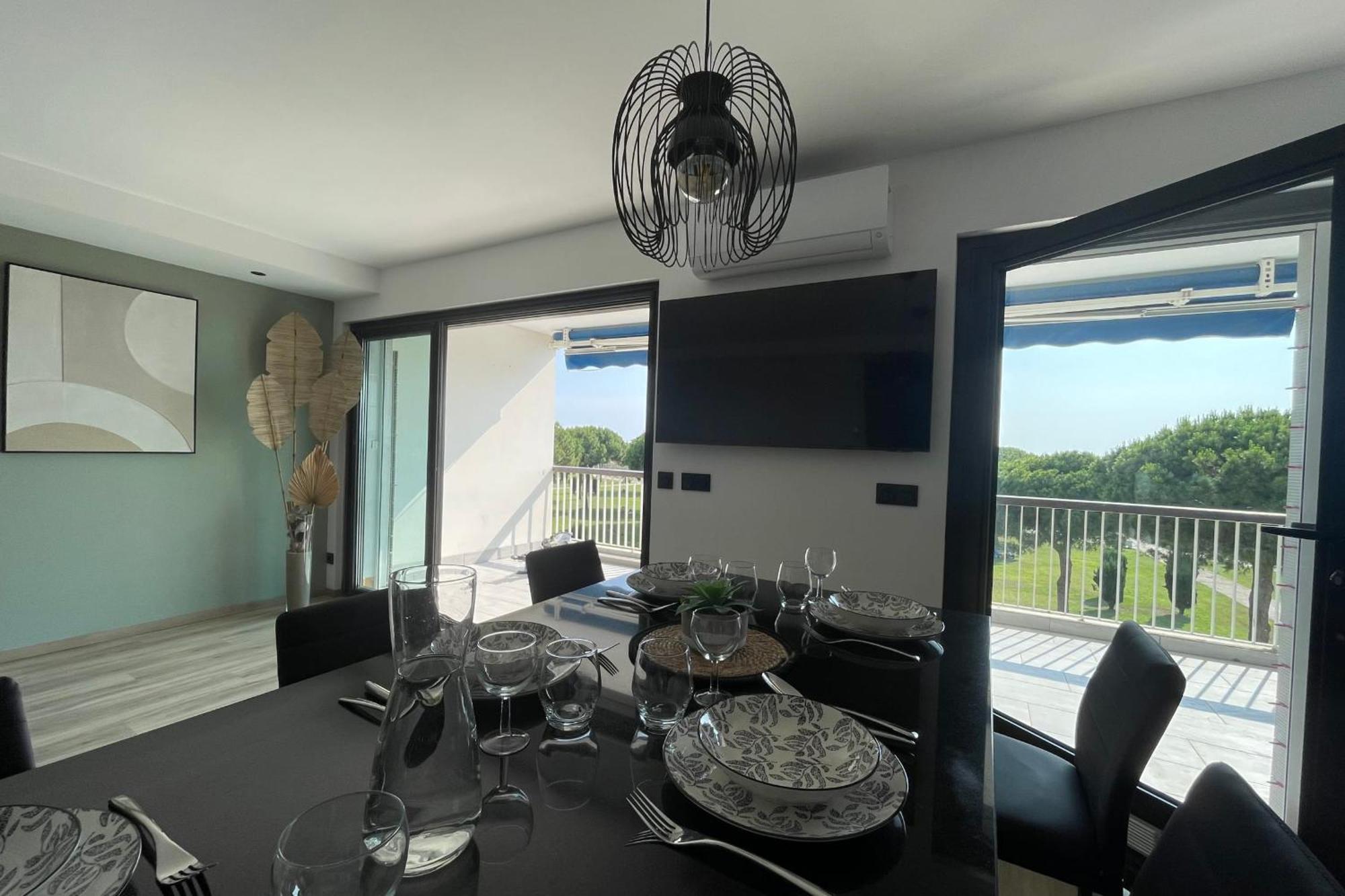 Le Mistral Appartement Standing Avec Vue Mer Exceptionnelle En 1Ere Ligne ル・グロー・デュ・ロワ エクステリア 写真