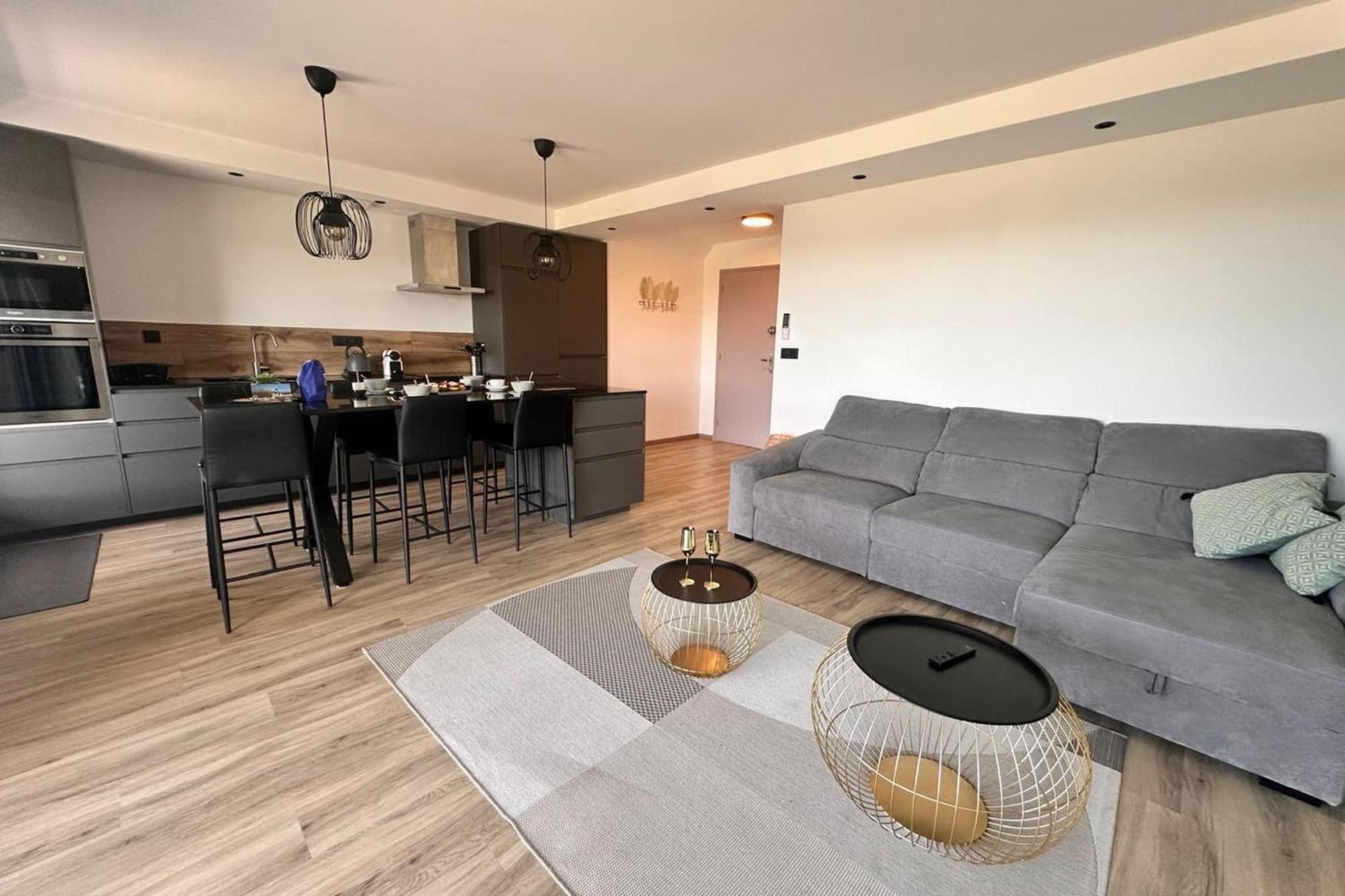 Le Mistral Appartement Standing Avec Vue Mer Exceptionnelle En 1Ere Ligne ル・グロー・デュ・ロワ エクステリア 写真