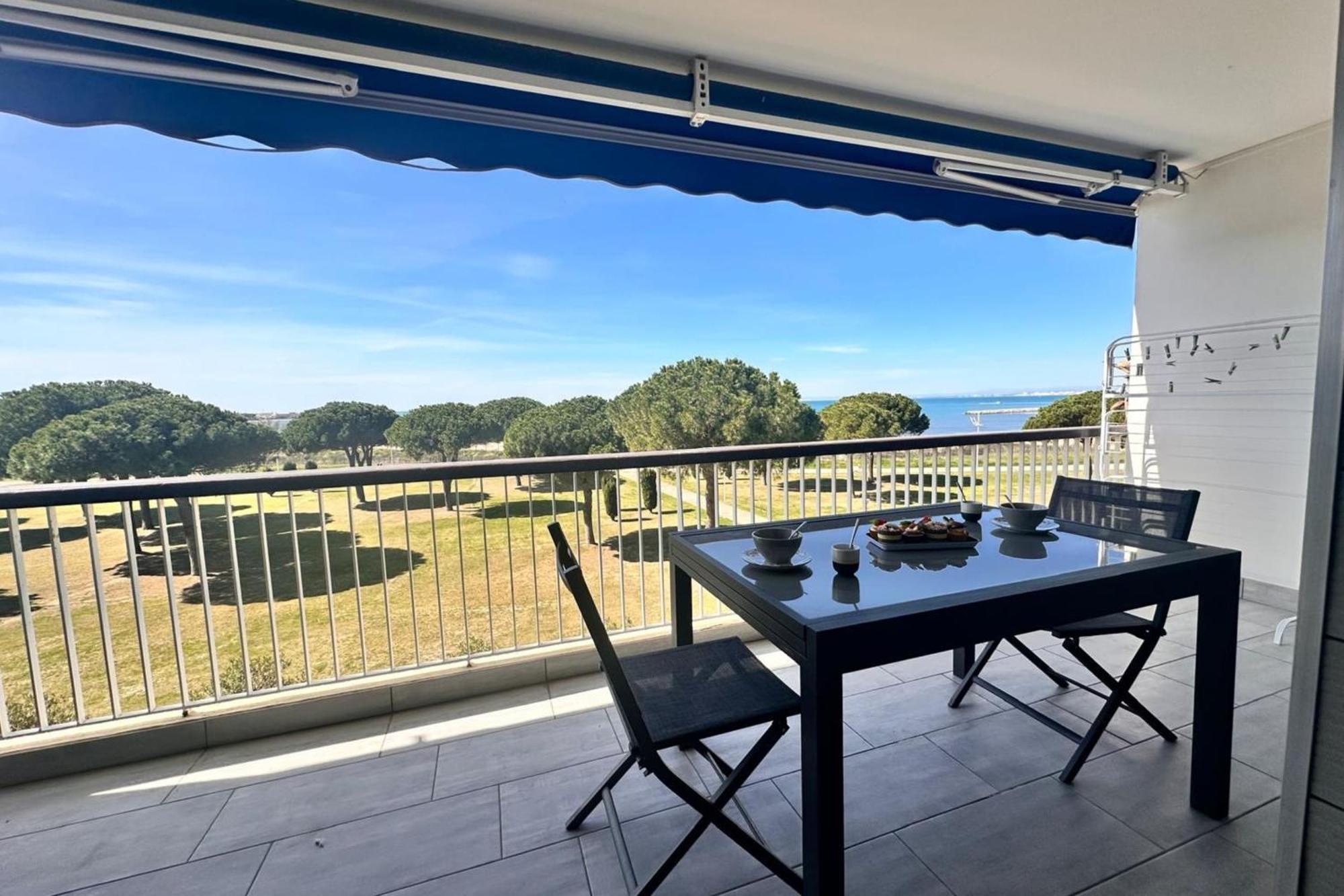 Le Mistral Appartement Standing Avec Vue Mer Exceptionnelle En 1Ere Ligne ル・グロー・デュ・ロワ エクステリア 写真