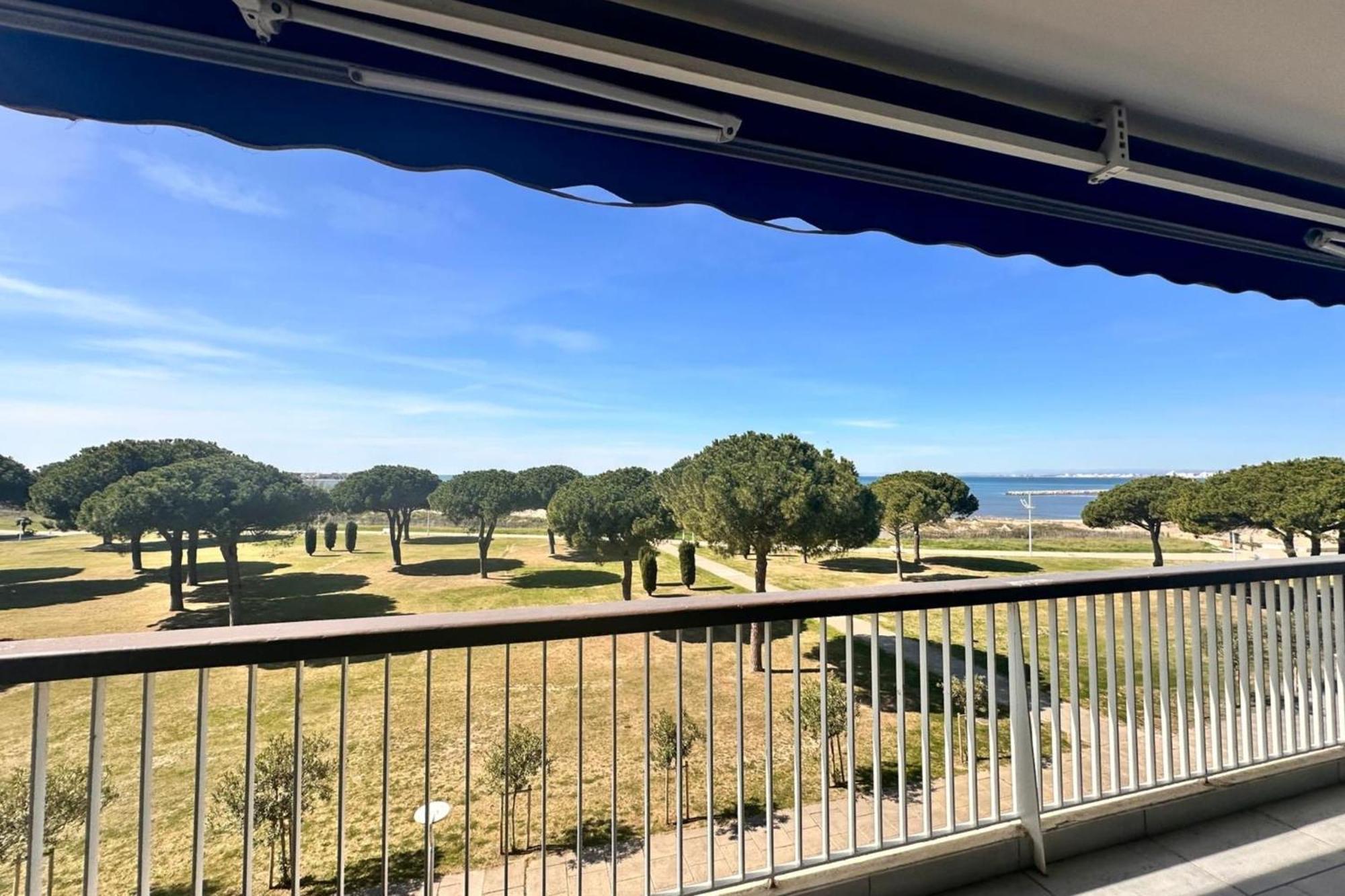 Le Mistral Appartement Standing Avec Vue Mer Exceptionnelle En 1Ere Ligne ル・グロー・デュ・ロワ エクステリア 写真
